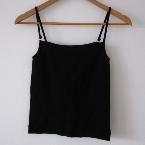🎁 Free with purchase 🎁 Hanin - Black Camisole - Picture 1 of 6